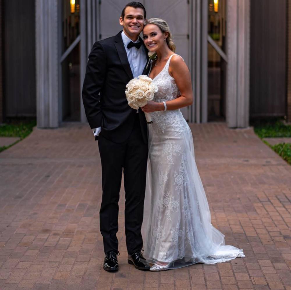 Meet your Posher, Chloe